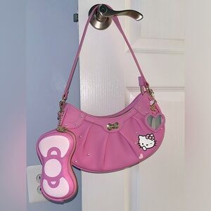 NWOT Her Universe Hello Kitty Pink Heart Baguette Bag + Pink Bow Coin Purse